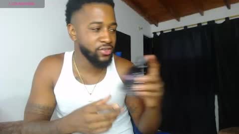 Snapshot of drake_nassir4 chatting on 9, 7, 2026 ---Drake--- online show from 9, 7, 2026