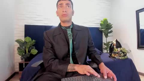 Drake Neuman online show from 13, 2, 2025