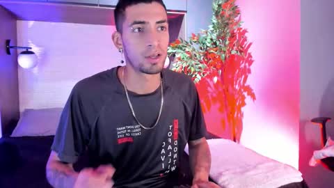 Drake Neuman online show from 22, 12, 2025