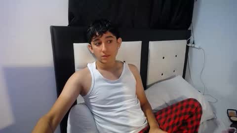 Snapshot of dravith_and_valery chatting on 13, 2, 2026 -- nicolle and jhon -- online show from 13, 2, 2026