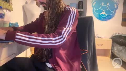 new profile Aircum99  online show from 11, 11, 2025