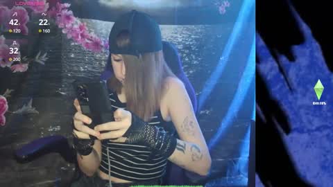 Snapshot of dreadpirate_riyu chatting on 4, 2, 2025 Lorelei Riyu online show from 4, 2, 2025