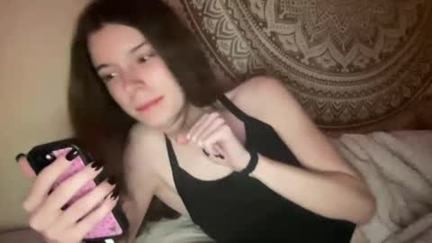 Snapshot of dream1girl_ chatting on 20, 11, 2025 ur dream girl online show from 20, 11, 2025