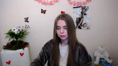 Snapshot of dream_mari chatting on 22, 4, 2026 Mari online show from 22, 4, 2026