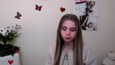 Snapshot of dream_mari chatting on 11, 5, 2026 Mari online show from 11, 5, 2026