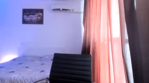 Snapshot of dreamboy240 chatting on 30, 6, 2026 Johnny online show from 30, 6, 2026