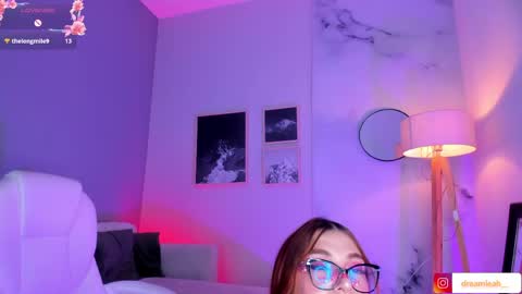 dreamleah_ online show from 14, 4, 2026
