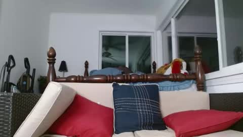 Snapshot of dreamstate888 chatting on 8, 10, 2025 nccouple93 online show from 8, 10, 2025