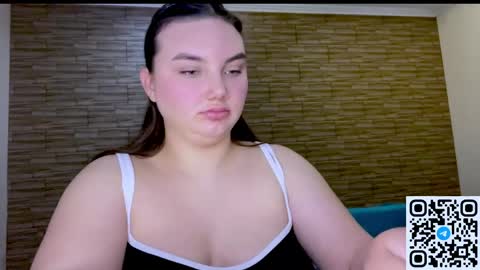 Snapshot of dreamyblushfairy chatting on 30, 4, 2026 Mila online show from 30, 4, 2026