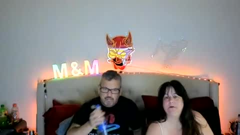 Snapshot of dreamycouple01 chatting on 4, 7, 2026 DreamyCouple01 online show from 4, 7, 2026