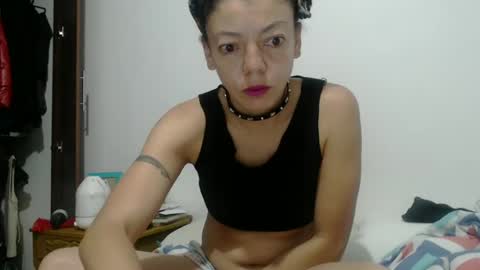 DreamyLatina online show from 19, 1, 2025