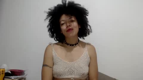 DreamyLatina online show from 8, 2, 2025