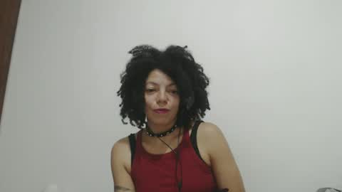DreamyLatina online show from 11, 2, 2025