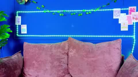 Snapshot of dreamymilka chatting on 30, 11, 2025 dreamymilka online show from 30, 11, 2025