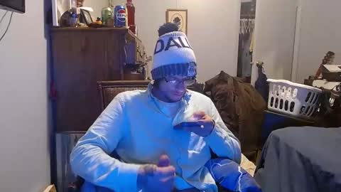 drewyurmom5633 online show from 5, 12, 2024