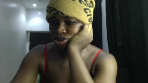 dripping_luna online show from 2, 1, 2025