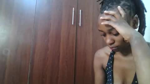 drippingqueenxoxo online show from 4, 4, 2026