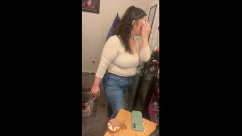 Drippy kitty  online show from 13, 12, 2025