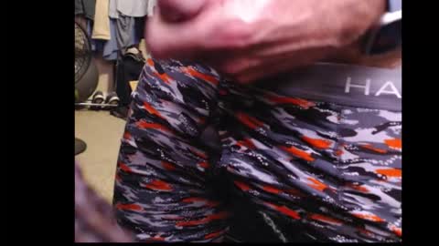 Hello Hope you enjoy what you see. I love attention in dirty talk and tips thickcock  edging precum dirtyTalk C2C online show from 22, 11, 2025