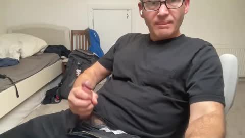 Snapshot of drnickarman chatting on 5, 11, 2025 Nick online show from 5, 11, 2025