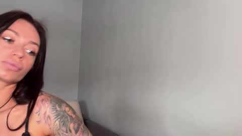 Snapshot of drunk_bosss chatting on 19, 4, 2026 Bella online show from 19, 4, 2026