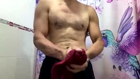 Snapshot of dubuahm chatting on 13, 7, 2026 dubuahm online show from 13, 7, 2026