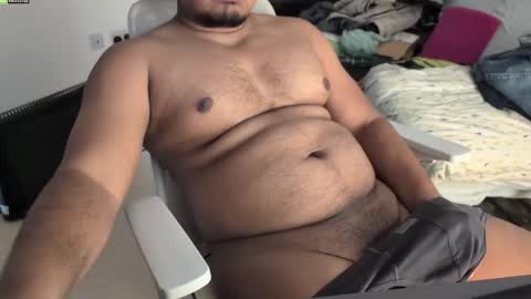 Snapshot of dude31517 chatting on 2, 4, 2026 dude31517 online show from 2, 4, 2026