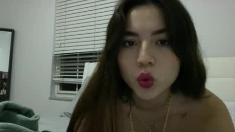 dulce2922 online show from 7, 12, 2024