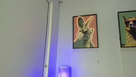 dulce__fiore07 online show from 2, 4, 2026