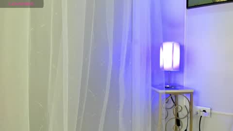 dulce__fiore07 online show from 20, 5, 2026