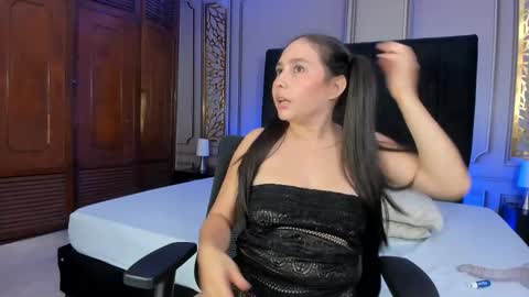 Dulce  online show from 15, 2, 2026