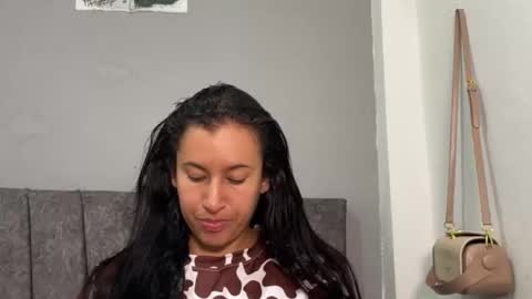 Snapshot of dulceizzy chatting on 15, 5, 2026 dulceizzy online show from 15, 5, 2026