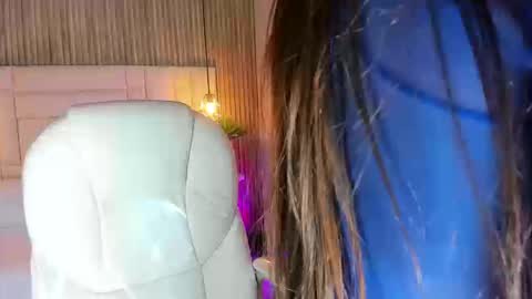 Snapshot of dulcevela chatting on 17, 9, 2025 dulcevela online show from 17, 9, 2025