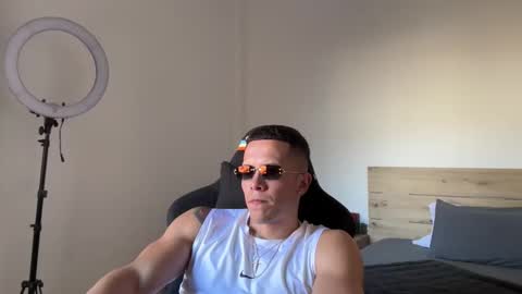 Snapshot of duncancollins chatting on 27, 5, 2026 Duncan Collins online show from 27, 5, 2026