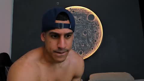 duran_dhikol1 online show from 4, 2, 2026