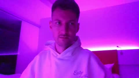 durexdublex online show from 2, 2, 2026