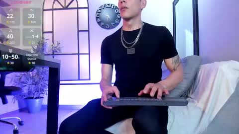 Dustin Sonne online show from 24, 9, 2025