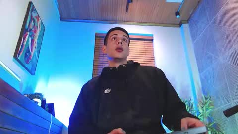 Dustin Sonne online show from 23, 3, 2026