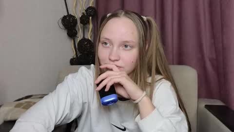 Jenny online show from 13, 12, 2025