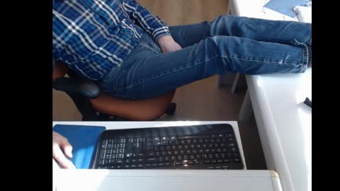 dutchpornking2 online show from 9, 3, 2025