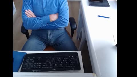 dutchpornking2 online show from 9, 10, 2025