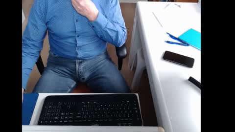 dutchpornking2 online show from 29, 10, 2025