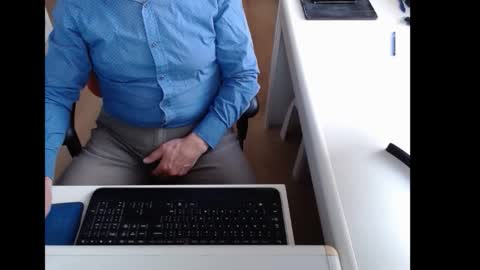 dutchpornking2 online show from 25, 11, 2025