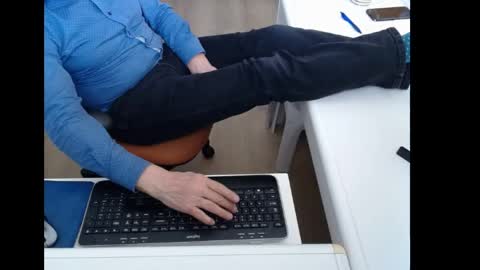 Snapshot of dutchpornking2 chatting on 1, 4, 2026 dutchpornking2 online show from 1, 4, 2026