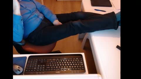 Snapshot of dutchpornking2 chatting on 2, 4, 2026 dutchpornking2 online show from 2, 4, 2026
