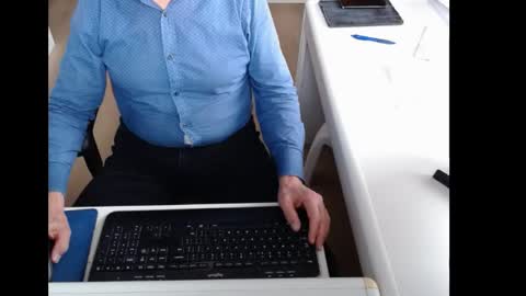 Snapshot of dutchpornking2 chatting on 3, 4, 2026 dutchpornking2 online show from 3, 4, 2026