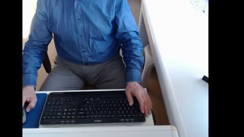 Snapshot of dutchpornking2 chatting on 8, 4, 2026 dutchpornking2 online show from 8, 4, 2026