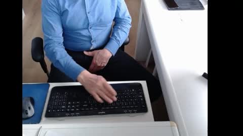 Snapshot of dutchpornking2 chatting on 19, 4, 2026 dutchpornking2 online show from 19, 4, 2026