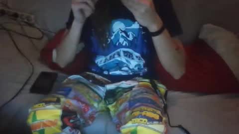 Snapshot of dv3nd3 chatting on 12, 10, 2025 dv3nd3 online show from 12, 10, 2025