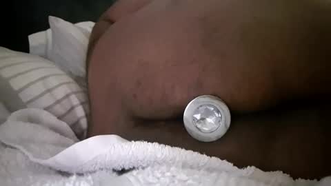 Snapshot of dvdsam111 chatting on 17, 12, 2025 Ranni online show from 17, 12, 2025